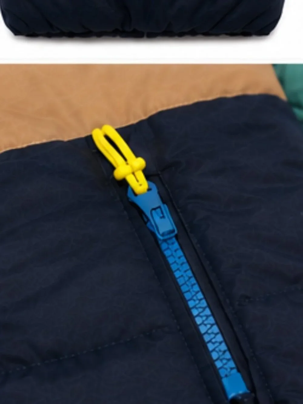 H&M Baby Color Block Hooded Puffer Winter Jacket Navy Teal Tan – Size 12–18 Mont